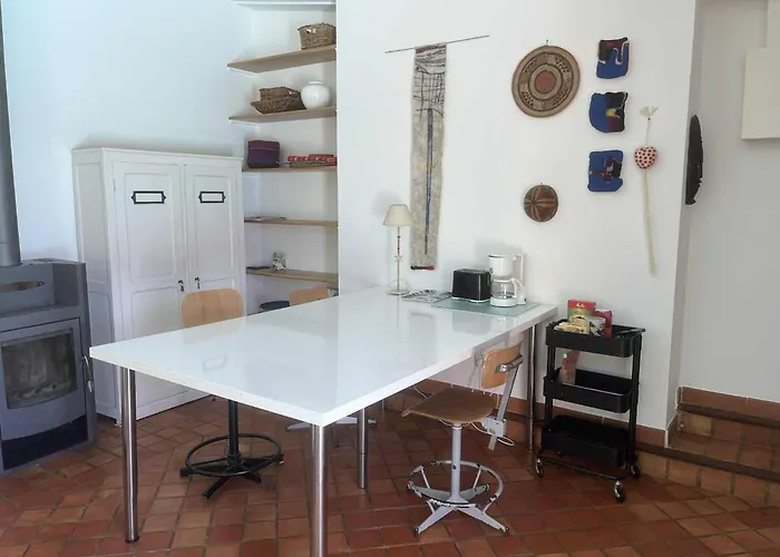 Agreable Maison De 65 M2 Avec Grande Piscine